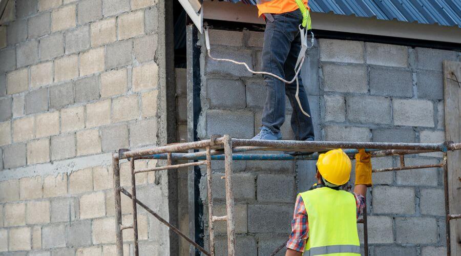 Professional residential roofers in Menno, SD